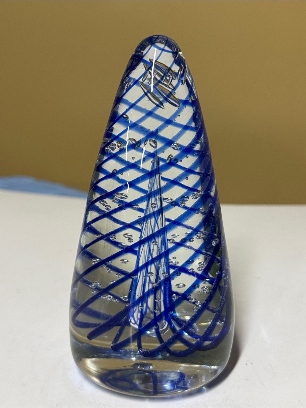 Paperweight Blue Spiral BEAUTIFUL STUDIO ART GLASS HAND BLOWN TEARDROP 5.75”